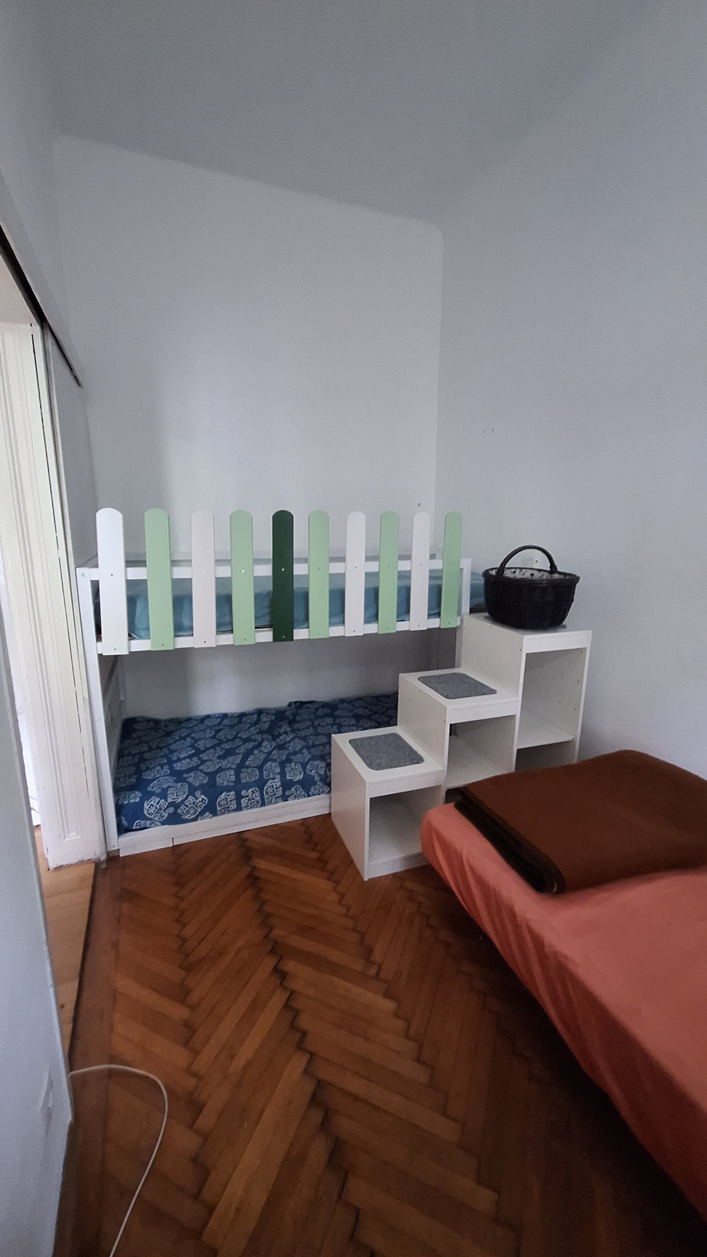 Schlafzimmer mit Zusatzbett | © Sofia Gielge
