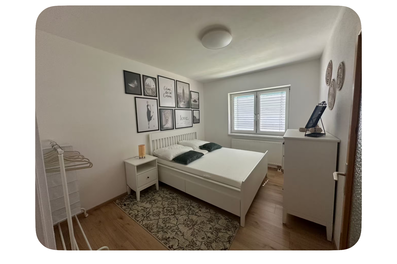 Bright bedroom with double bed & storage – 2-room apartment, short-term rental & temporary housing 1 to 6 months, Graz