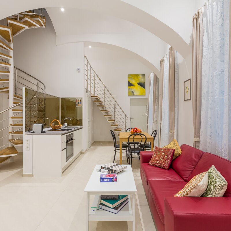 Loftartig, modern mit privatem Badezimmer, Flatscreen TV, Klimaanlage und Fußbodenheizung