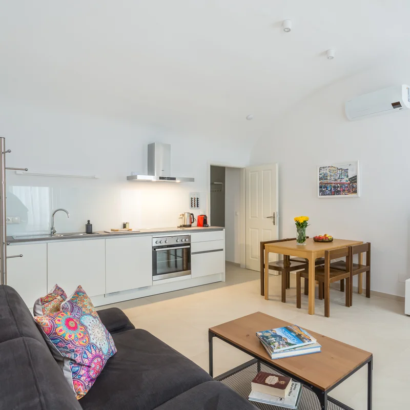 Wohnbereich mit Küche