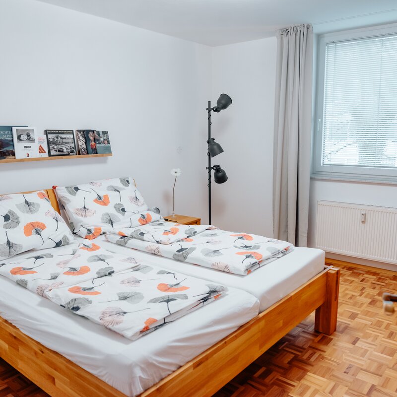 Größeres Schlafzimmer