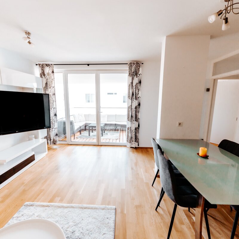 Wohnzimmer - Wohnen auf Zeit in Salzburg Sam - 2-Zimmerwohnung