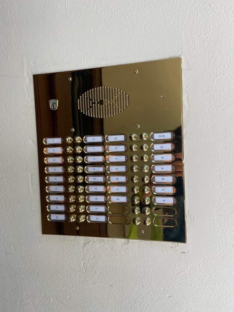 Klingelschild  | © Bettina Winert 