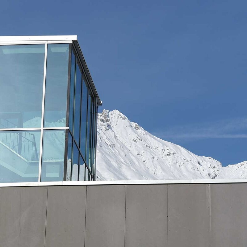 Blick auf die Wohnung von Süden, die Nordkette im Hintergrund