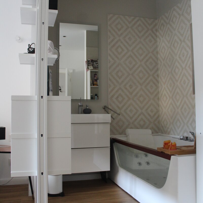 Bad En suite - Whirlpool Badewanne | © P Summer