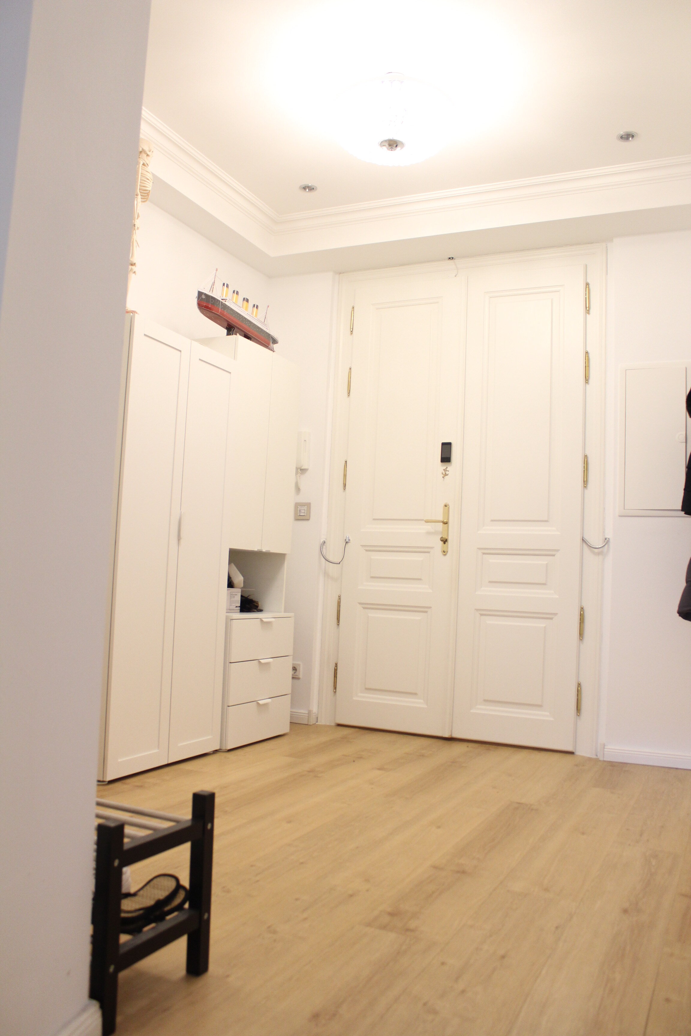 Vorraum - Eingangstür | © P Summer