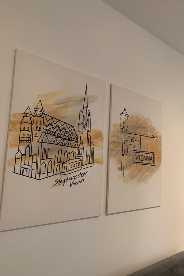 Bilder an der Wand | © Pock Christian