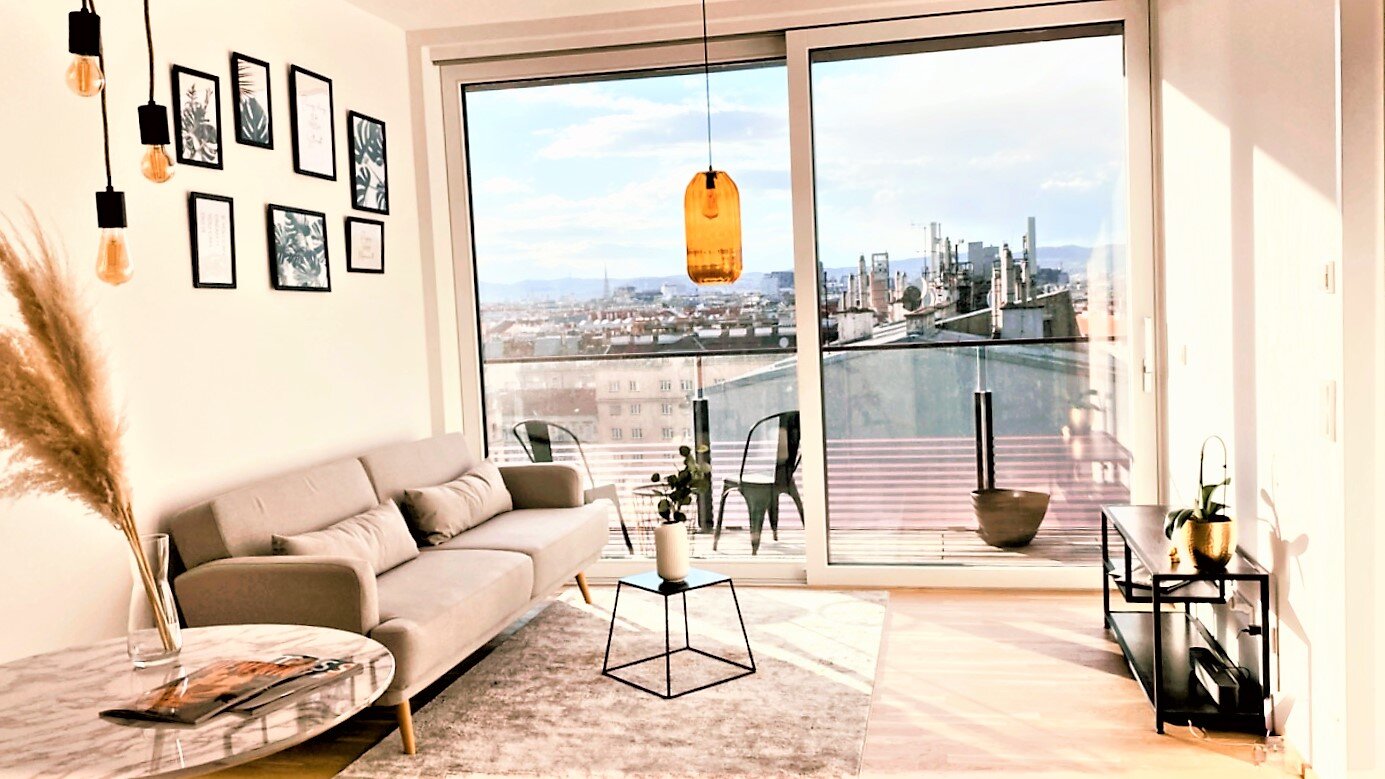 Bright living room with panoramic view – 2-room apartment, short-term rental, temporary housing for 1 to 6 months, Vienna