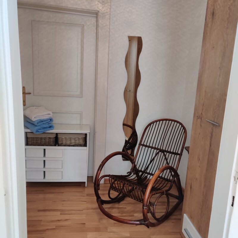 dieser kleine Vorraum befindet sich vor dem Schlafzimmer