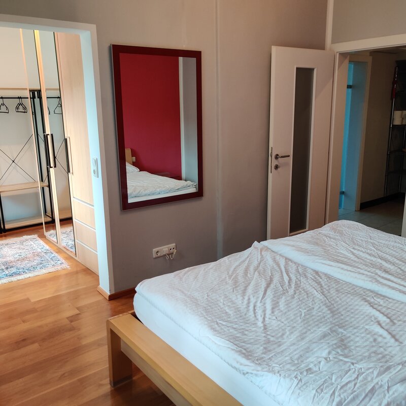 Schlafzimmer 1 mit Ankleideraum
