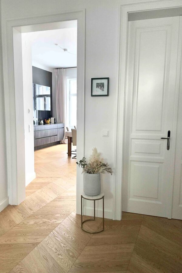 Durchgang Vorraum Küche