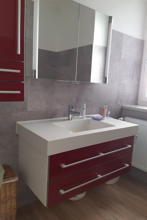 Light bathroom