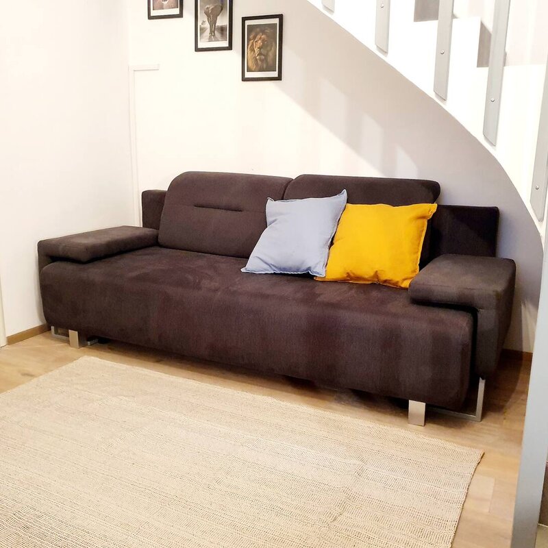 Aktuelle Ausstattung ist ein Einzelbett