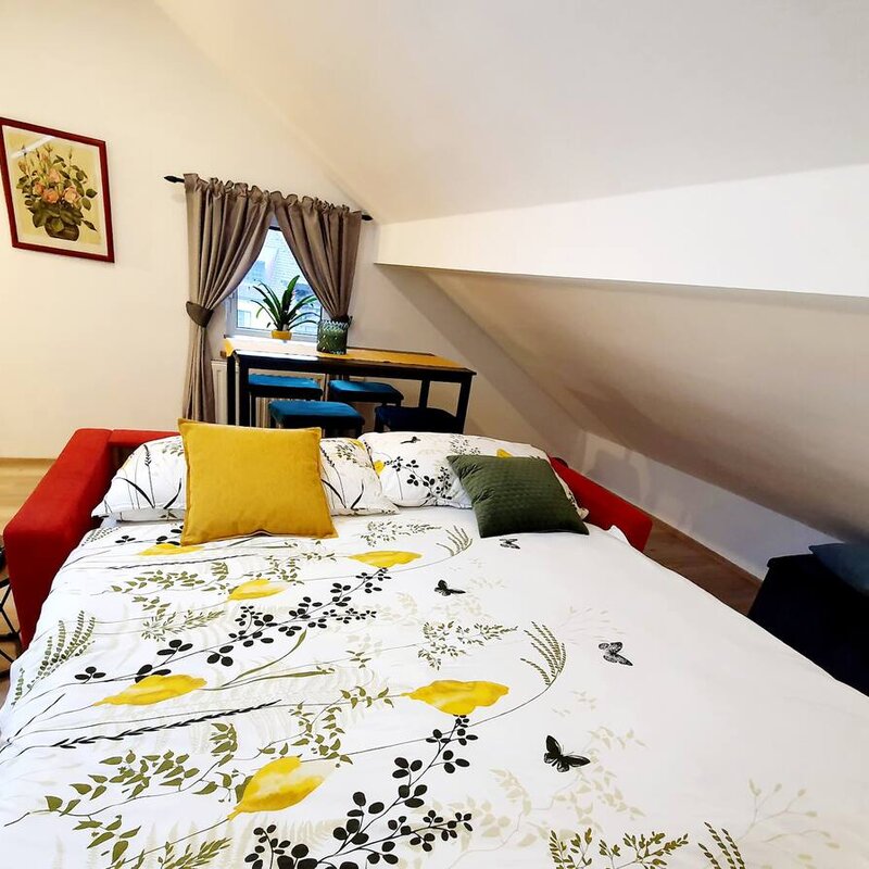 Couch mit Bettfunktion für 2 Personen 