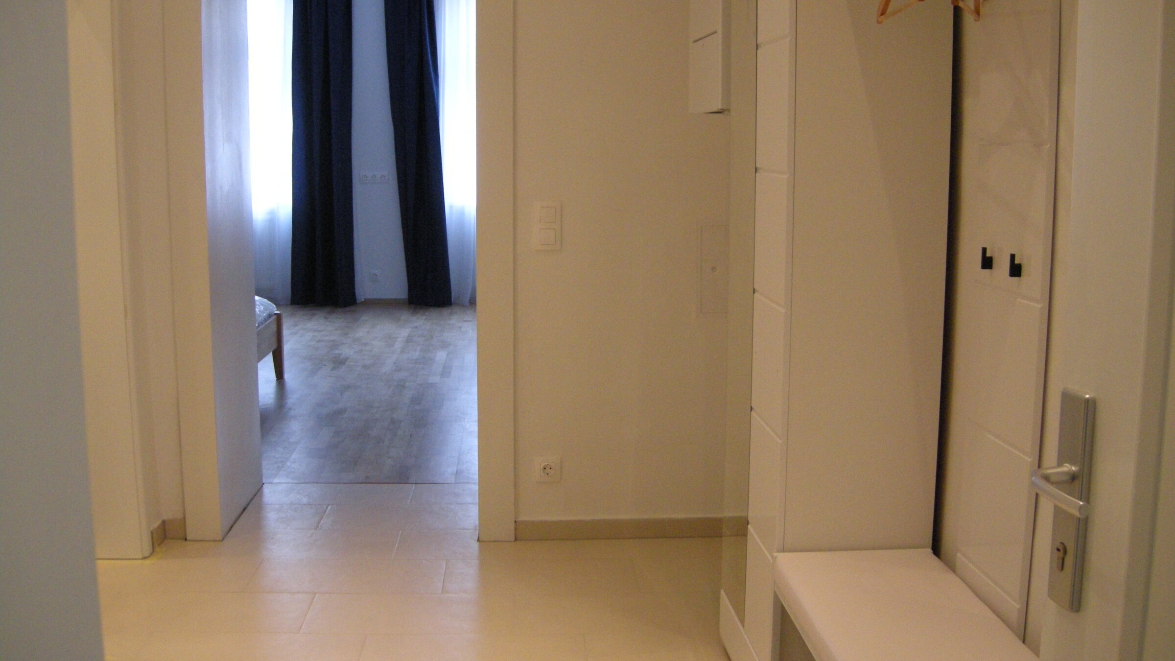 Der Vorraum hat eine angenehme Größe.