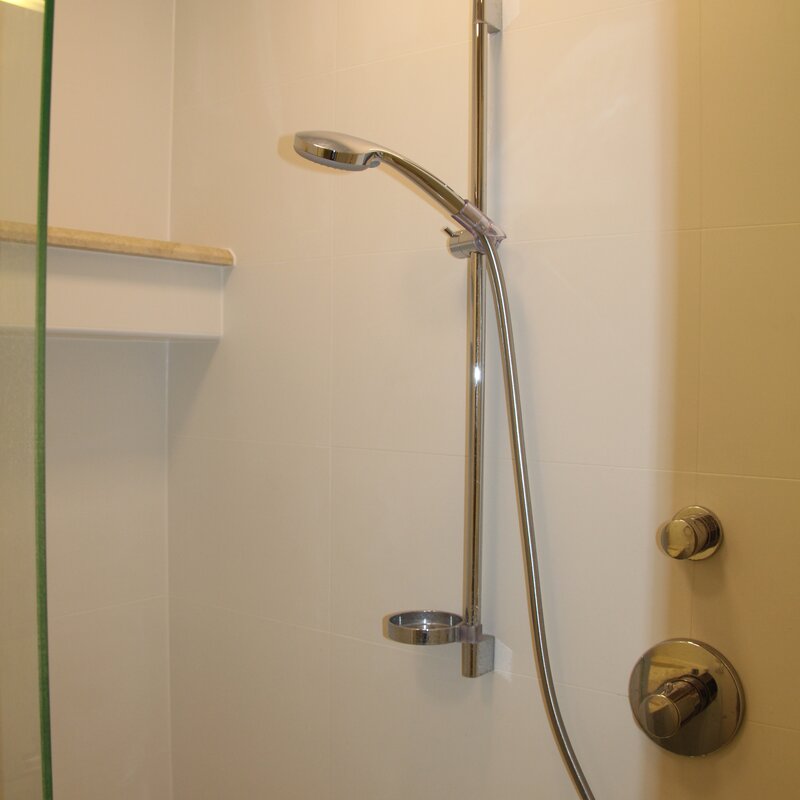 Dusche mit Regendusche