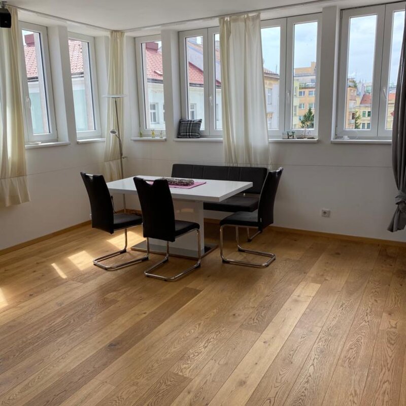 Essplatz im Wohnzimmer 