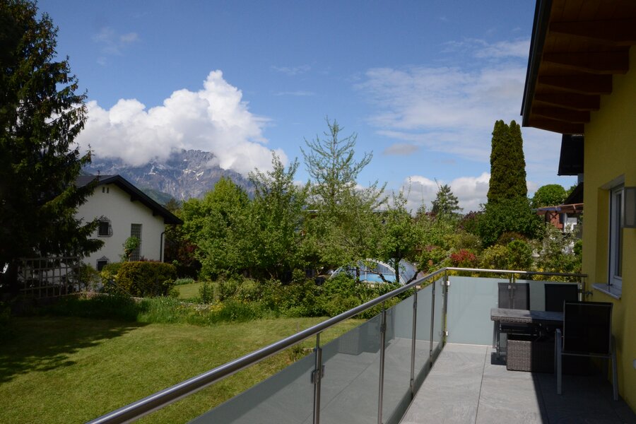 Wunderschöne Aussicht vom Balkon.
