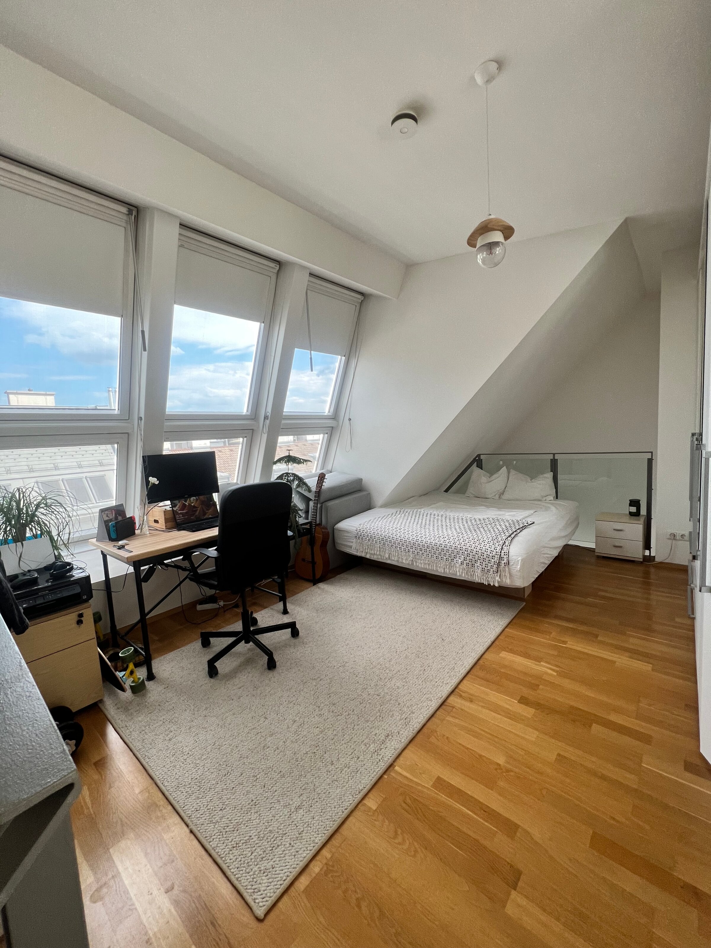 Sleeping and working space