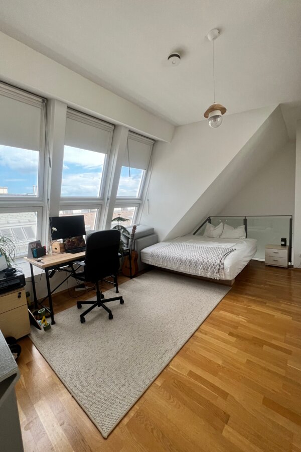 Sleeping and working space