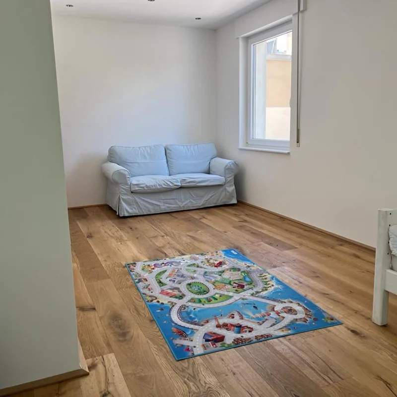 Schlafzimmer 2 Einzelbetten und Sofa