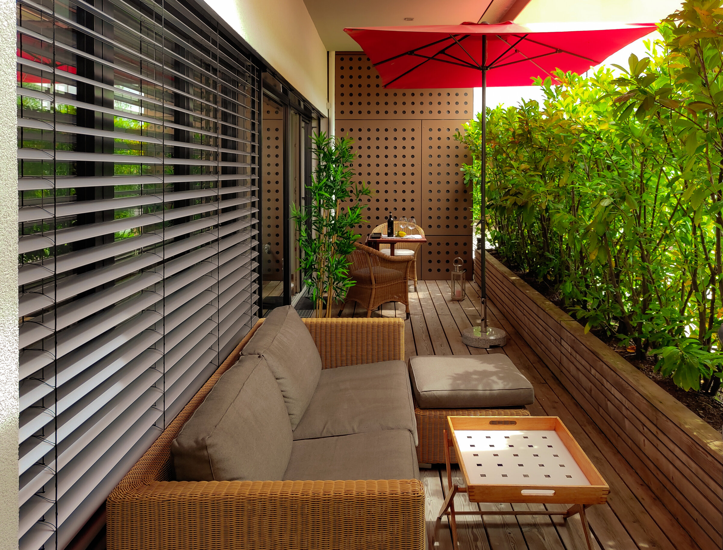 Chillen auf der großzügigen Innenhofterrasse