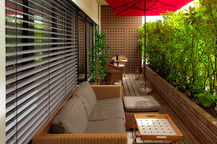 Chillen auf der großzügigen Innenhofterrasse