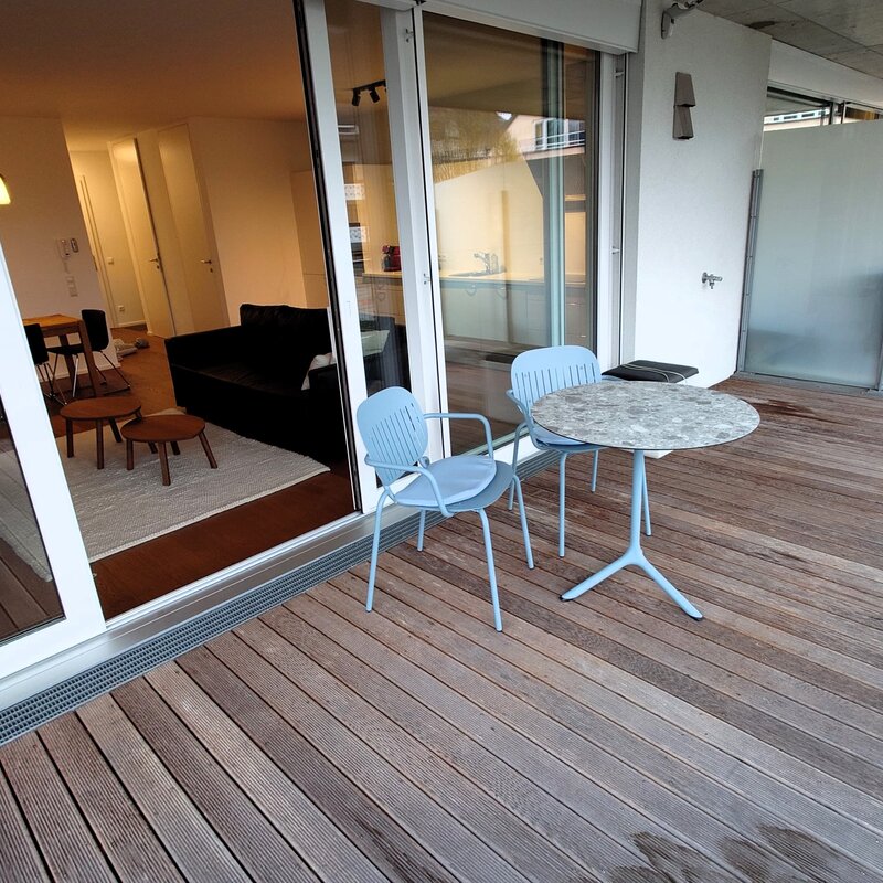 Balcony with a view of the Hohen Salzburg Fortress | © PSG