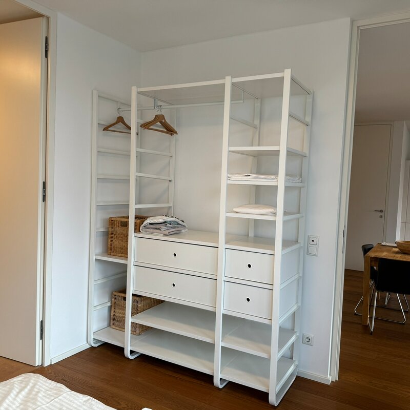 Schlafzimmer mit Kleiderschrank | © PSG