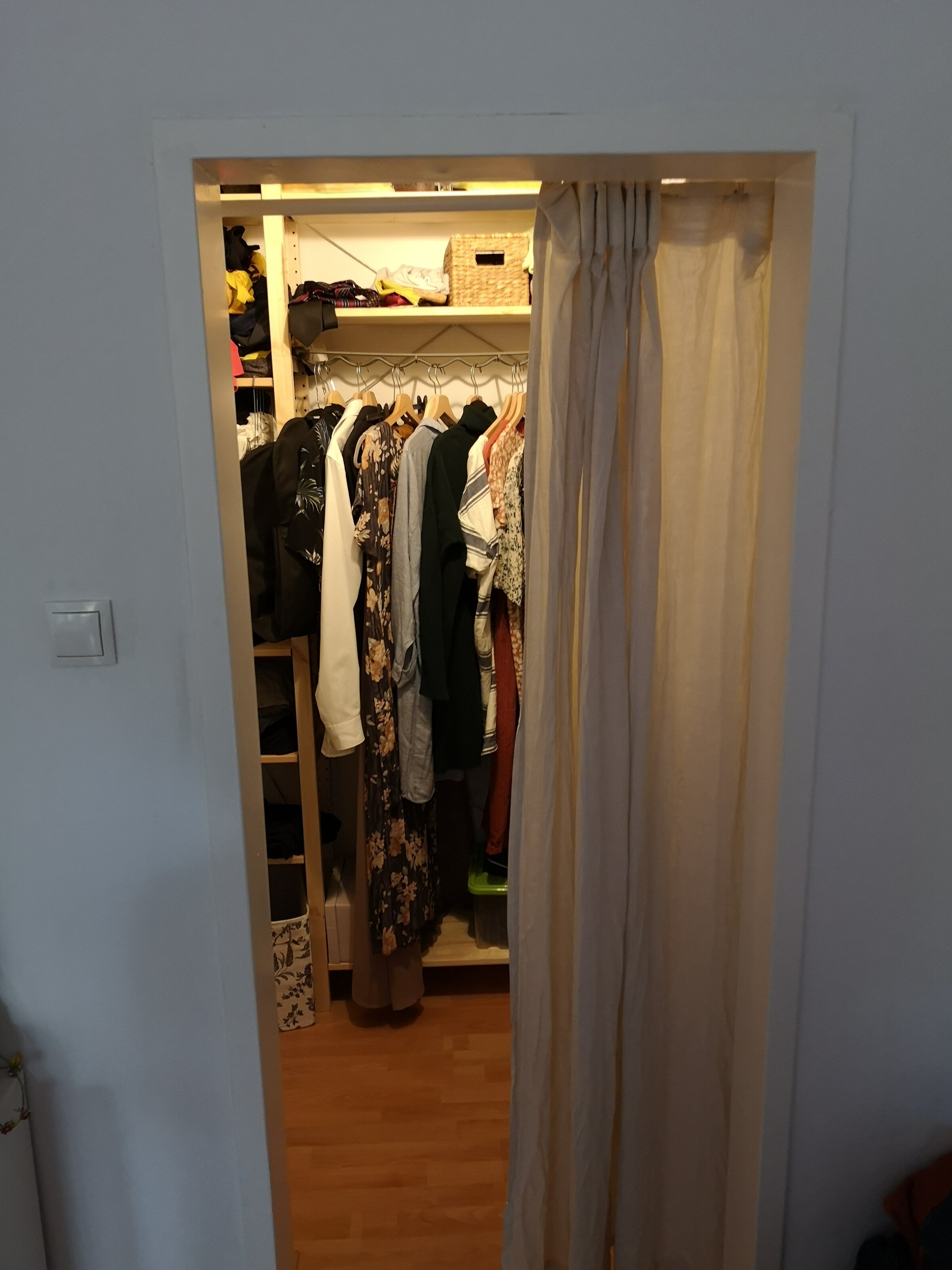 begehbarer Kleiderschrank