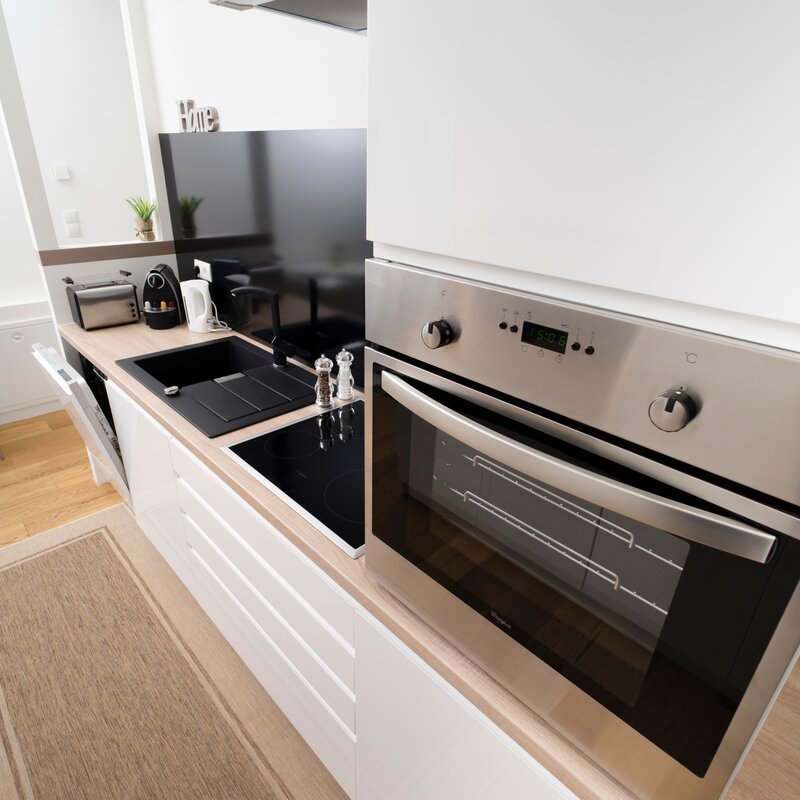 voll ausgestattete Küche