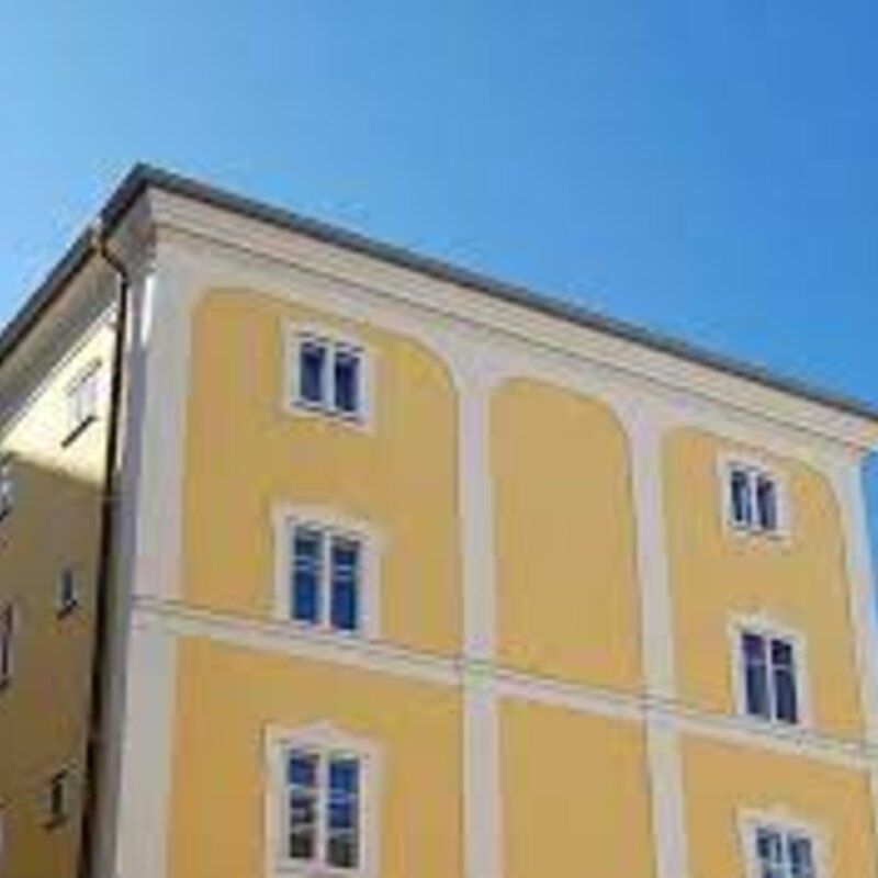 4th floor, top floor