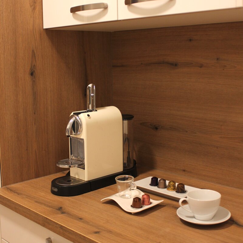 Nespresso coffee machine incl. capsules