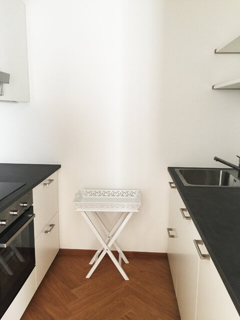 Küche mit allem Zubehör