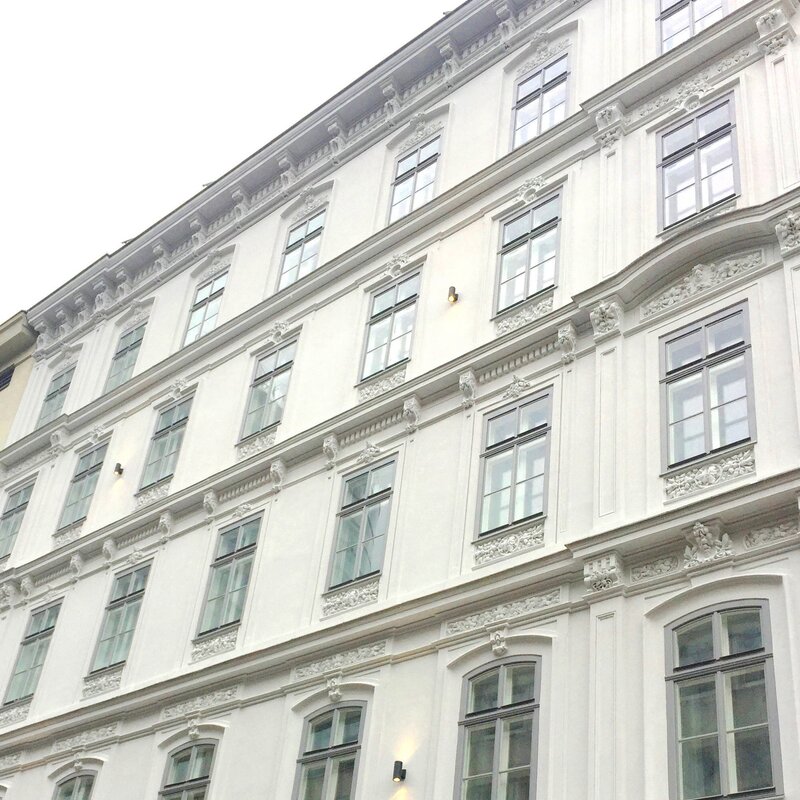 Jugendstil Altbau Ferdinandstrasse | © Jeanne Szilit