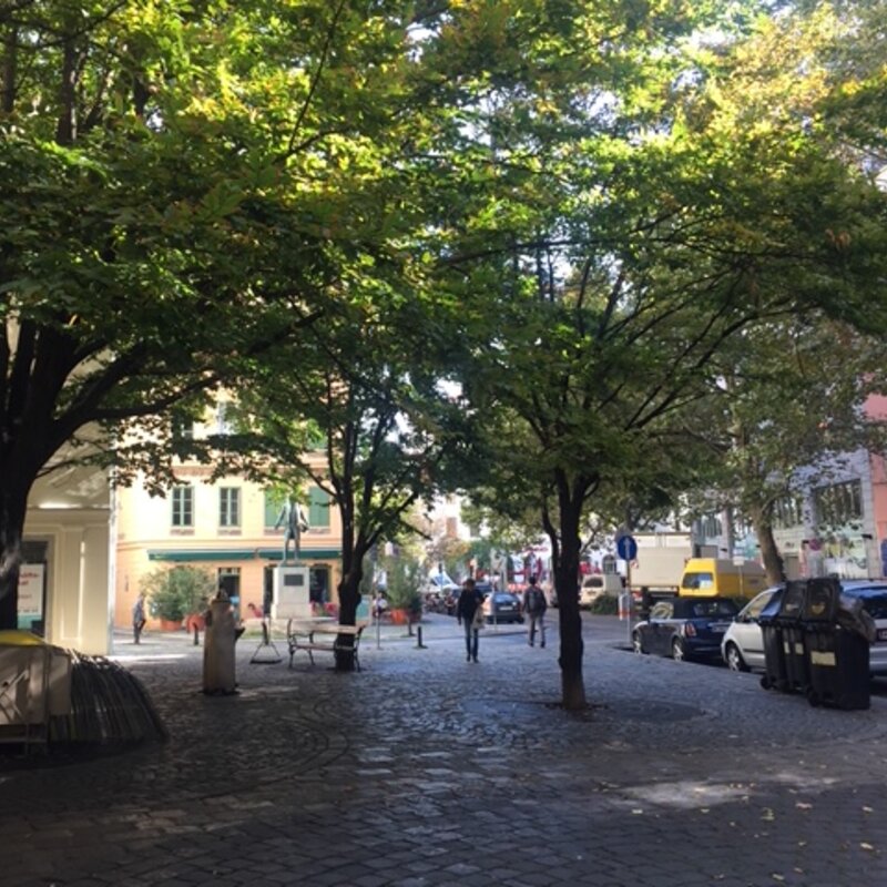 Nestroy Platz around the corner | © Jeanne Szilit