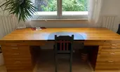 Schreibtisch 